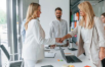 76dda0ed55a3e45b0bb78c9e64cc530e B3e8990d